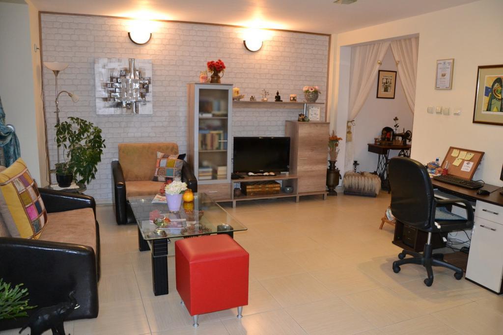 نيسيبار Nirvana Guest House المظهر الخارجي الصورة